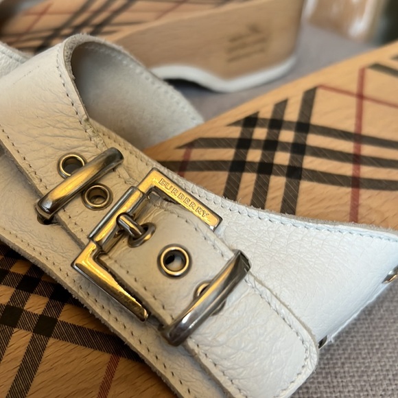 Burberry clogs - Picture 2 of 12